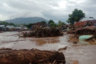 NTT Dilanda Banjir Besar, Pemerintah Diminta Segera Kirim Bantuan