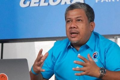 Fahri Hamzah Bicara Keadilan Soal Jokowi Hadiri Pernikahan Atta-Aurel