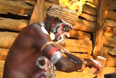Fakta Seputar Suku Asmat di Pedalaman Papua, Konon Katanya Titisan Dewa