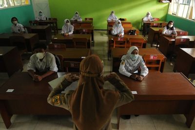 Pemprov DKI Tetapkan 85 Sekolah Uji Coba Belajar Tatap Muka, Ini Daftar Sekolahnya