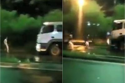 Mengerikan, Detik-detik Remaja Terlindas Truk Roda 9 di Sentul, Nekat Hadang saat Melaju