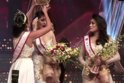 Sedih, Mahkota Mrs Sri Lanka 2021 Dicopot Paksa Hanya Karena Dia Janda, Kepalanya Terluka