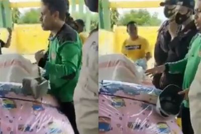 Viral Pengungsi Tolak Bantuan Aparat Cuma Disuruh Foto Buat Pencitraan, Suruh Bawa Pulang