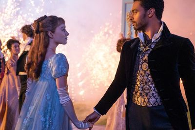 Rege-Jean Page Dipastikan Tak Akan Tampil Lagi di Bridgerton Season 2