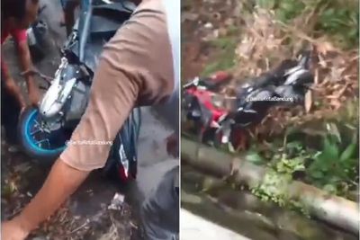 Heboh, Puluhan Warga Rusak Hingga Lempar Sepeda Motor ke Jurang, Ngamuk ke Dept Collector