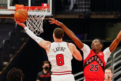 FOTO: Chicago Bulls Tundukkan Toronto Raptors 122-113