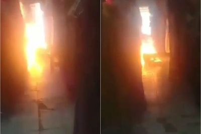 Mengerikan, Pria Ini Nekat Bakar Diri di Pasar Parungpanjang, Siram Tubuhnya Pakai Bensin