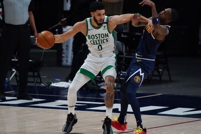 FOTO: Boston Celtics Tundukkan Denver Nuggets 105-87