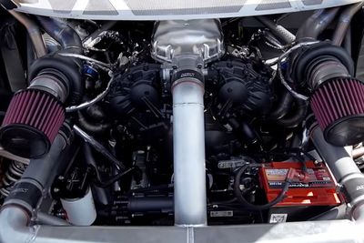 VIDEO: Tampilan Modifikasi pada Nissan Altima, Bertenaga 2.000HP!