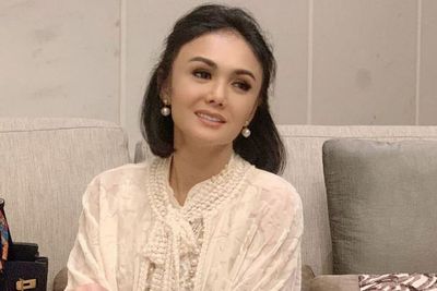 Pakai Jilbab Sambut Ramadhan, Unggahan Yuni Shara Banjir Pujian dari Netizen