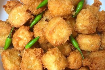 Buat Tahu Goreng Krispi Yuk Guys, Mudah Kok Cara Buatnya!