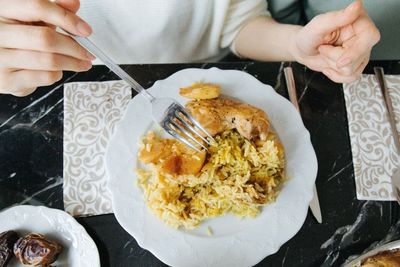 Ini Waktu Makan Sahur yang Tepat Sesuai Anjuran Rasulullah