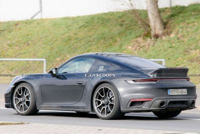 Porsche Kepergok Uji Coba Prototipe Terbaru di Nurburgring!
