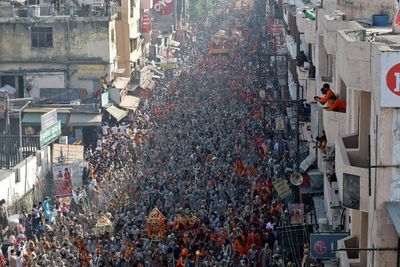 FOTO: Potret Perayaan Kumbh Mela di Haridwar India