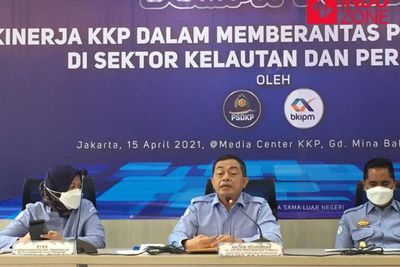 100 Hari Pimpin KKP, Menteri Trenggono Tangkap 72 Kapal Maling Ikan
