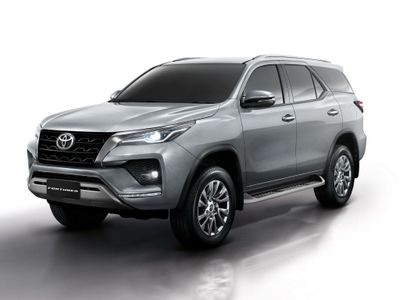Gara-Gara Pajak, Harga Toyota Fortuner di Singapura Bisa Mencapai Rp2 Miliar!