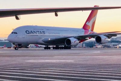Qantas Airways Berencana Buka Kembali Penerbangan Internasional pada Oktober 2021