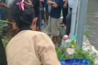 Pilu, Bocah di Kediri Terserempet Kereta Api saat Asyik Bermain di Tepi Rel