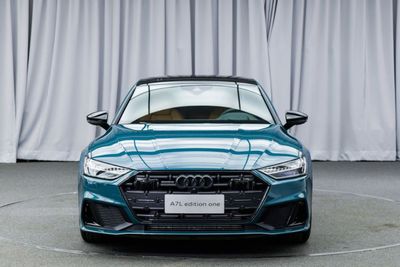 Mengintip Produk Audi A7 L 2021 Terbaru Milik Audi!