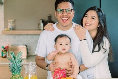 Sedang Dirawat karena Positif COVID-19, Arief Muhammad Umumkan Istri Positif Hamil