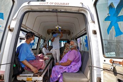 Puluhan Pasien COVID-19 di India Meninggal Dunia Karena Kehabisan Oksigen
