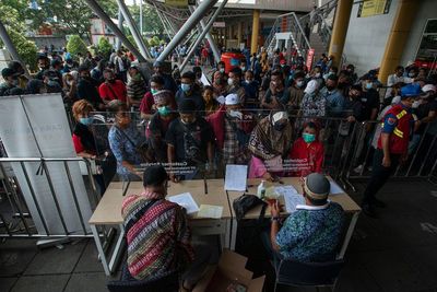 FOTO: Antrean Panjang Tes Genose di Pelabuhan Tanjung Priok