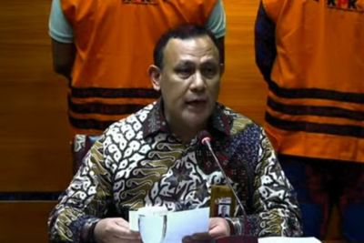 Wali Kota Tanjungbalai dan Penyidik KPK Ditetapkan Jadi Tersangka Suap