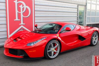 Ferrari LaFerrari Ini Tengah Dijual, Simak Spesifikasinya!