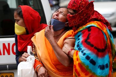 Kasus Covid-19 di India Melonjak, WHO: Harus Reduksi Pertemuan dengan Cara Apa Pun