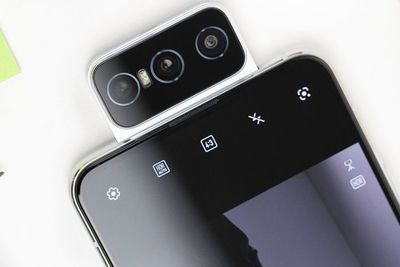Spesifikasi Zenfone 8 Muncul di Geekbench, Dibekali Snapdragon 888 dan RAM 8GB