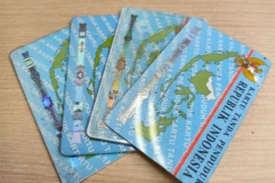 Kemendagri: Tidak Ada Kolom Jenis Kelamin Transgender di KTP Elektronik
