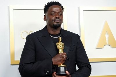 Daftar Lengkap Pemenang Piala Oscar 2021