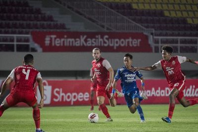 Jadi Pemain Terbaik Piala Menpora 2021, Ini Total Hadiah yang Dikantongi Marc Klok