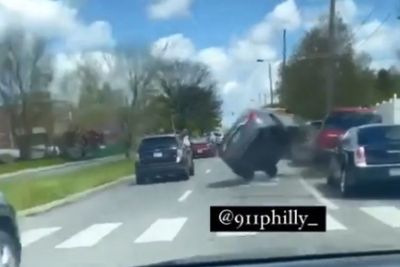 Video Ini Buktikan Kecelakaan Fatal Juga Bisa Terjadi Meski Berkendara Pelan-Pelan