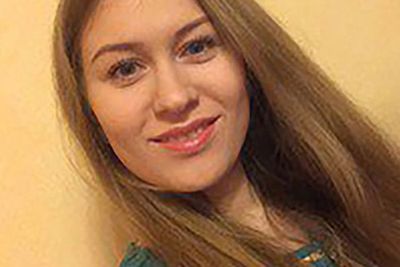 Wanita Ini Jatuh dari Lantai 21 Apartemennya saat Membersihkan Jendela