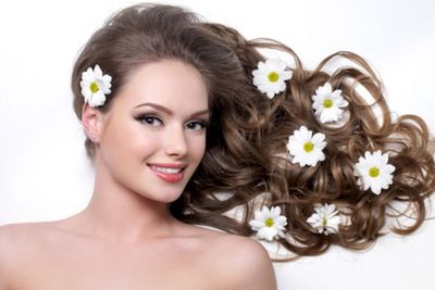 Hair Botox, Salah Satu Perawatan Rambut yang Bisa Kamu Coba Ladies