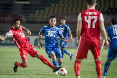 Jakmania dan Bobotoh Langgar Aturan, PSSI Minta Maaf