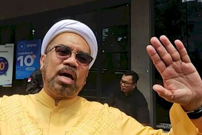 Ngabalin Belum Dapat Kabar Resmi Soal Pelantikan Nadiem dan Bahlil