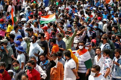 Pesohor Bollywood Ramai-ramai Kabur saat India Diterjang Tsunami Covid-19