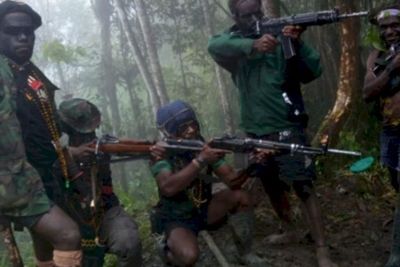 Minta TNI-Polri Tindak Tegas KKB Papua, Mahfud: Jangan Sasar Warga Sipil!