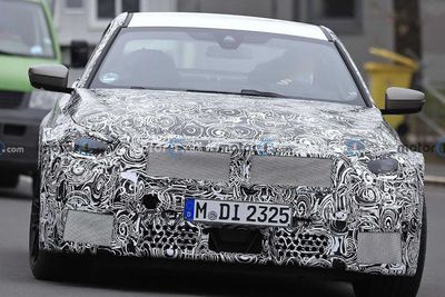 BMW M2 Generasi Terbaru Dilapotkan Tidak akan Hadir Hingga 2023!