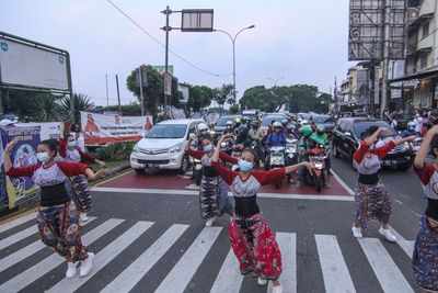 Sejarah Peristiwa Aneh di Depok, Keranda Terbang sampai Babi Ngepet Reborn