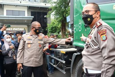 Video Viral Bocah 12 Tahun yang Mengemudi Truk, Ternyata Direkam Enam Bulan Lalu