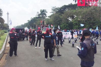 Tidak Punya Izin, Polisi Amankan 15 Mahasiswa Papua Saat Demo Buruh di Jakarta