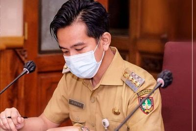 Iwan Fals Sebut Gibran Cocok Maju 2024, Pujian Atau Sindiran?