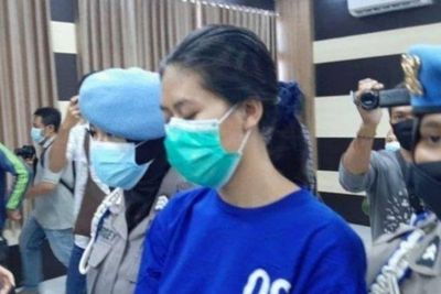 Berkat Bentuk Bungkus Lontong Sate Beracun, Polisi Bisa Tangkap Tersangka Nani