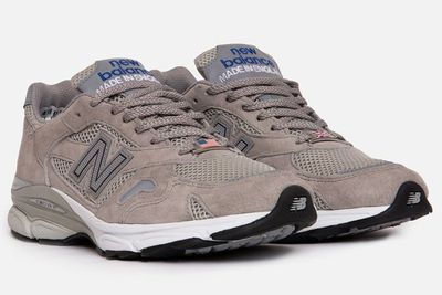 New Balance Luncurkan Sneaker Terbaru Bersama Metropolitan Transportation Authority!