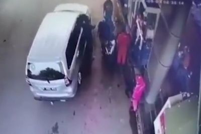 Polda Banten Turun Tangan Cari Pria Viral Ngaku Polisi yang Ancam Tembak Warga