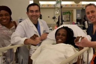 Wanita Asal Afrika Barat Ini Menarik Perhatian Banyak Orang Setelah Melahirkan 9 Bayi
