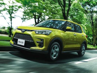 Irit Bensin, Toyota Raize Terbaru Cuma Butuh 1 Liter BBM untuk Jalan 18 Km!